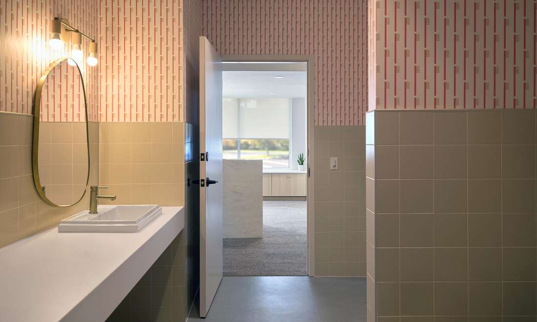 restroom | Geoff Shirley Photography | Mathison Architects